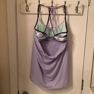 Lululemon tank with built in strappy bra